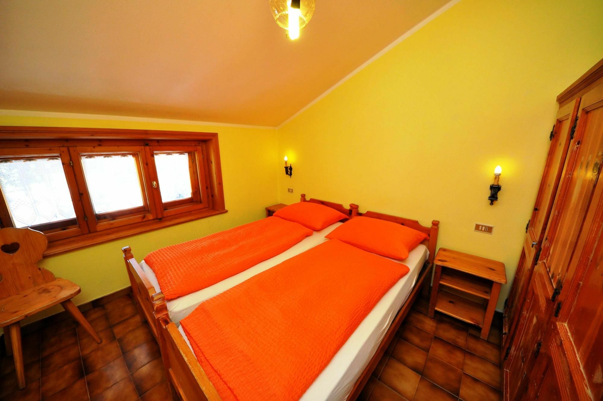 Residence Casa Longa By Livigno Accomodation Buitenkant foto